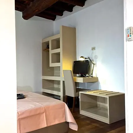 Do-do Navona 3* Rome