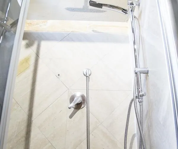 Do-do Navona 게스트하우스