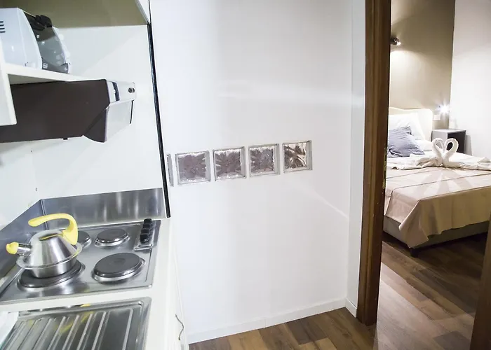 Do-do Navona בית הארחה 3*